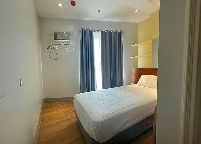 Almond Hotel