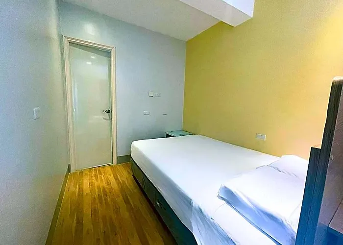 Almond Hotel